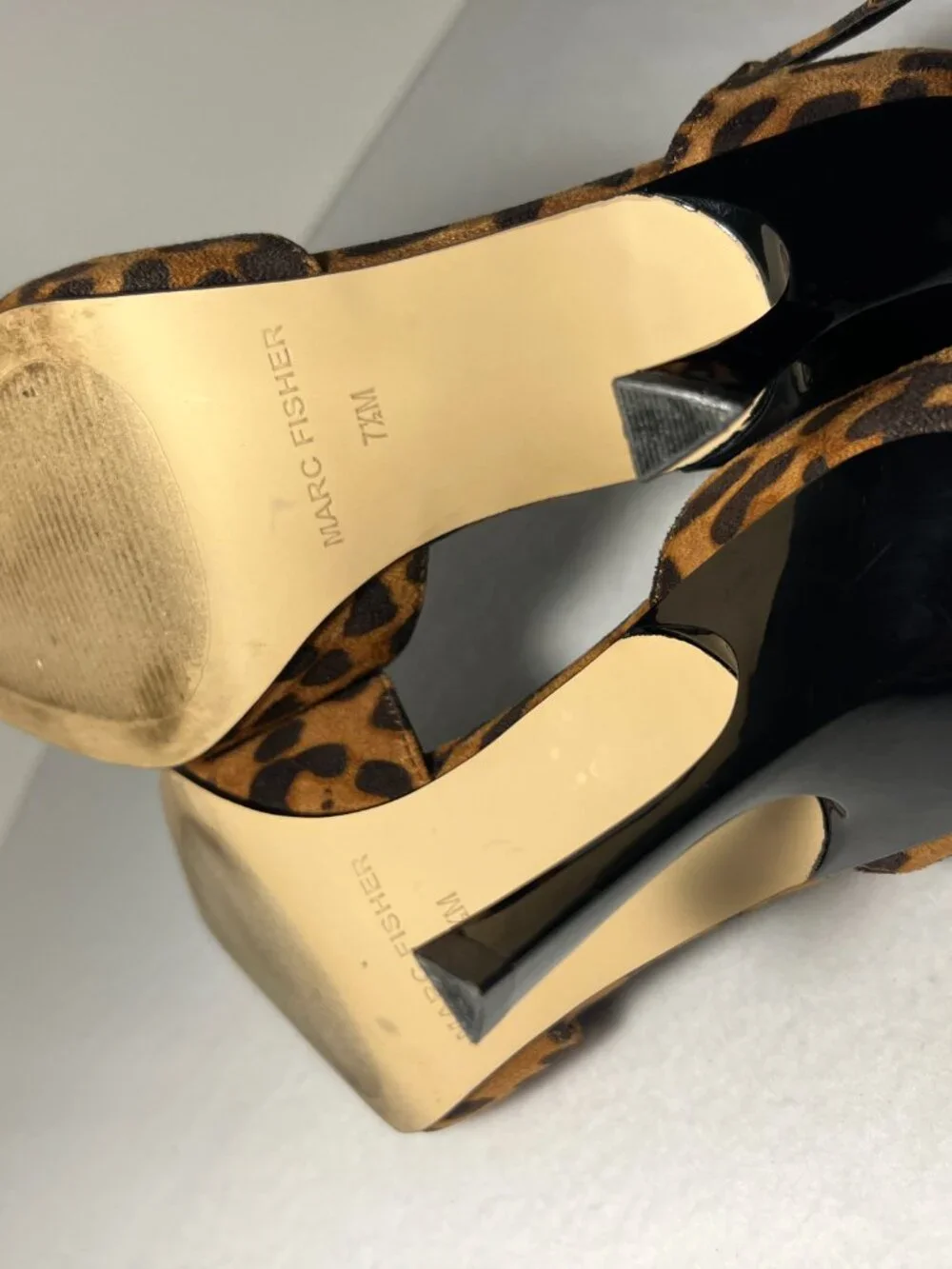 Marc Fisher Women's 7.5M Brown Haben Pump, Leopard Pointy Toe Tapered Heel Adjus